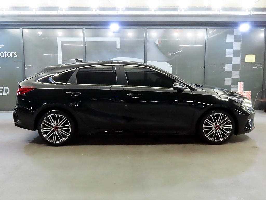 KIA K3 - Vista 3