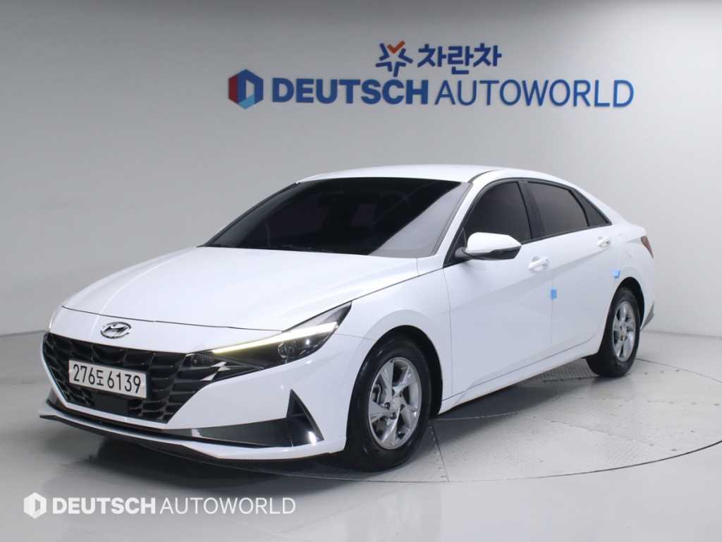 HYUNDAI Avante - Vista 3