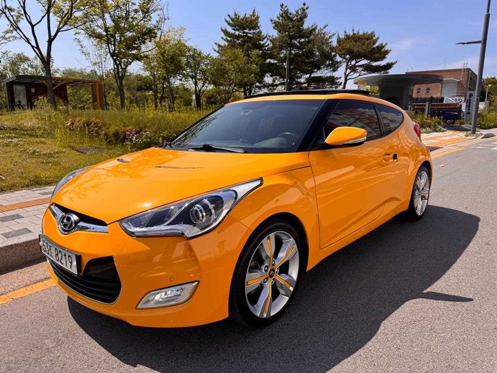 HYUNDAI Veloster - Vista 3