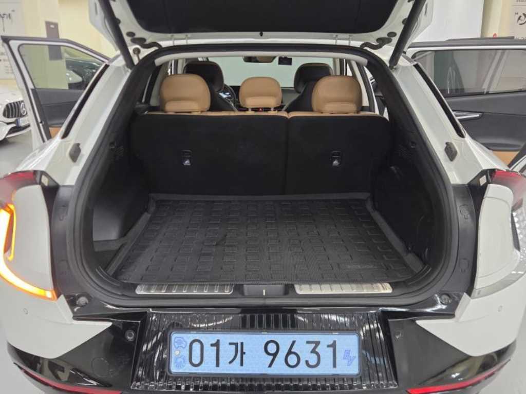 KIA EV6 - Vista 11