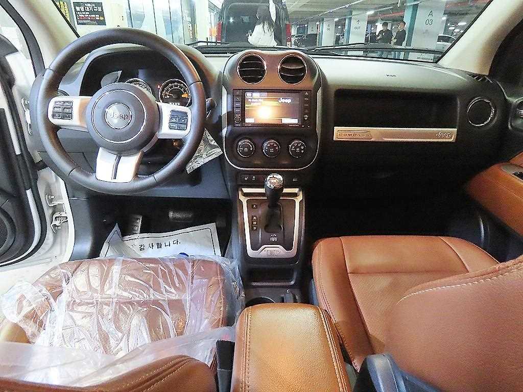 Jeep Compass - Vista 10