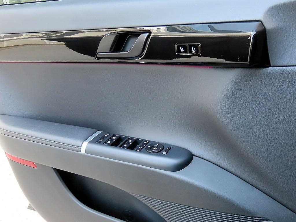 HYUNDAI Grandeur - Vista 12