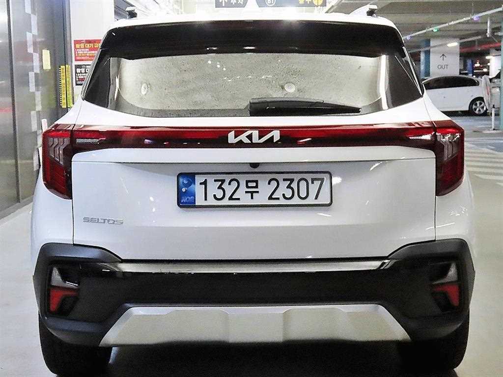 KIA Seltos - Vista 5