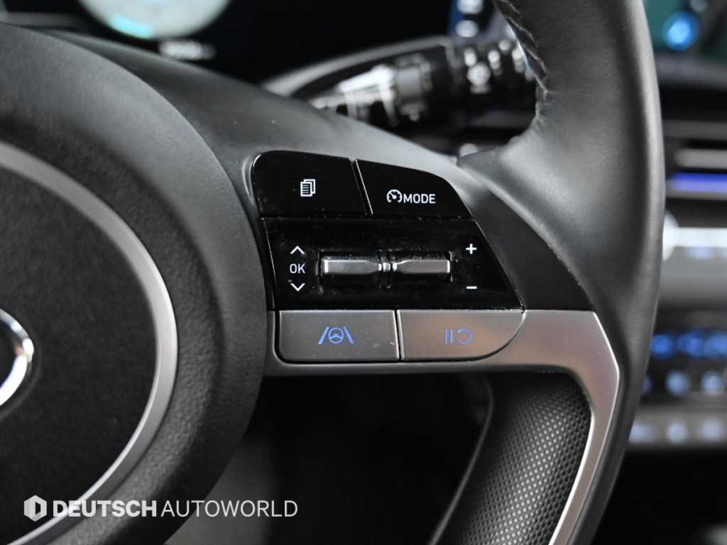 HYUNDAI Avante - Vista 11