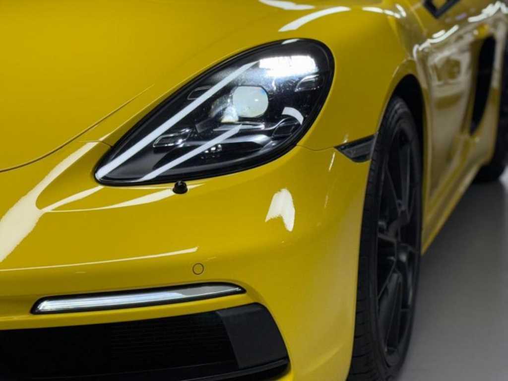 Porsche 718 - Vista 8