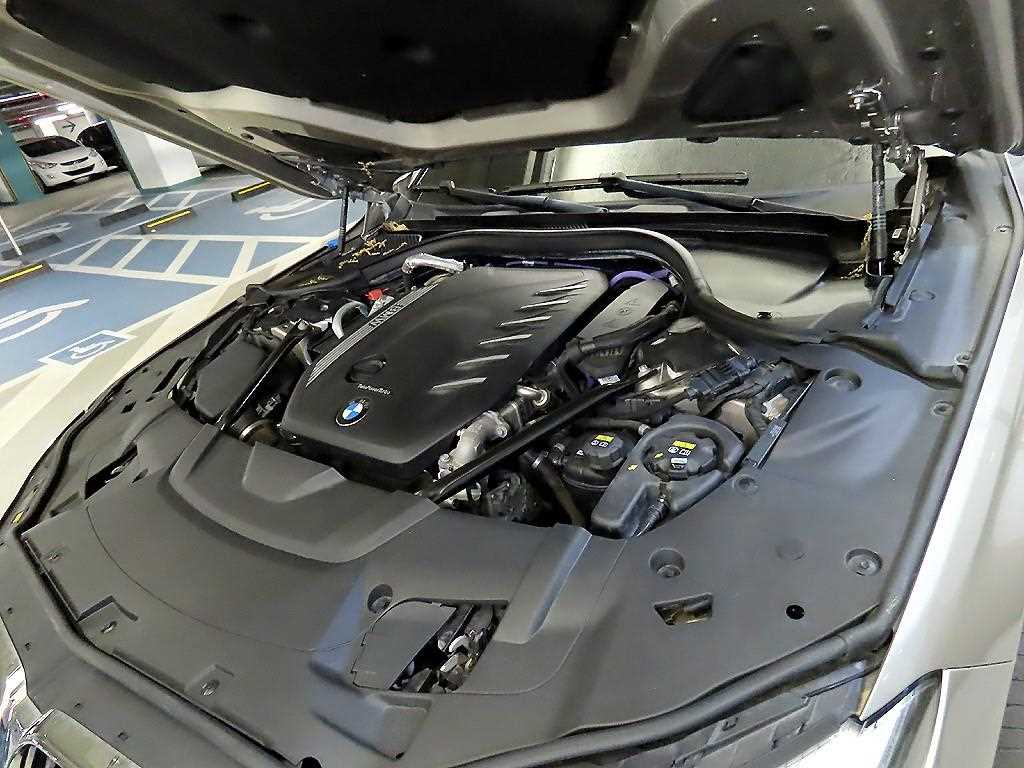 BMW 7 Series 2021 Gris - Importación desde Corea - HF Imports Iquique - Foto 18