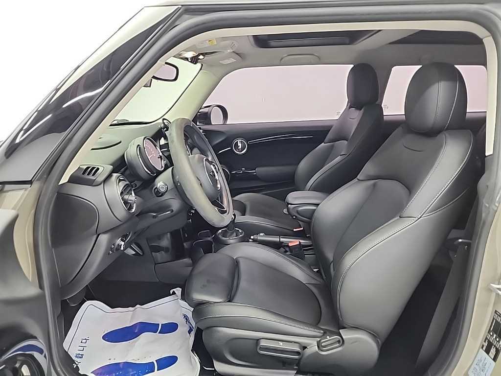 Mini Cooper - Vista 11