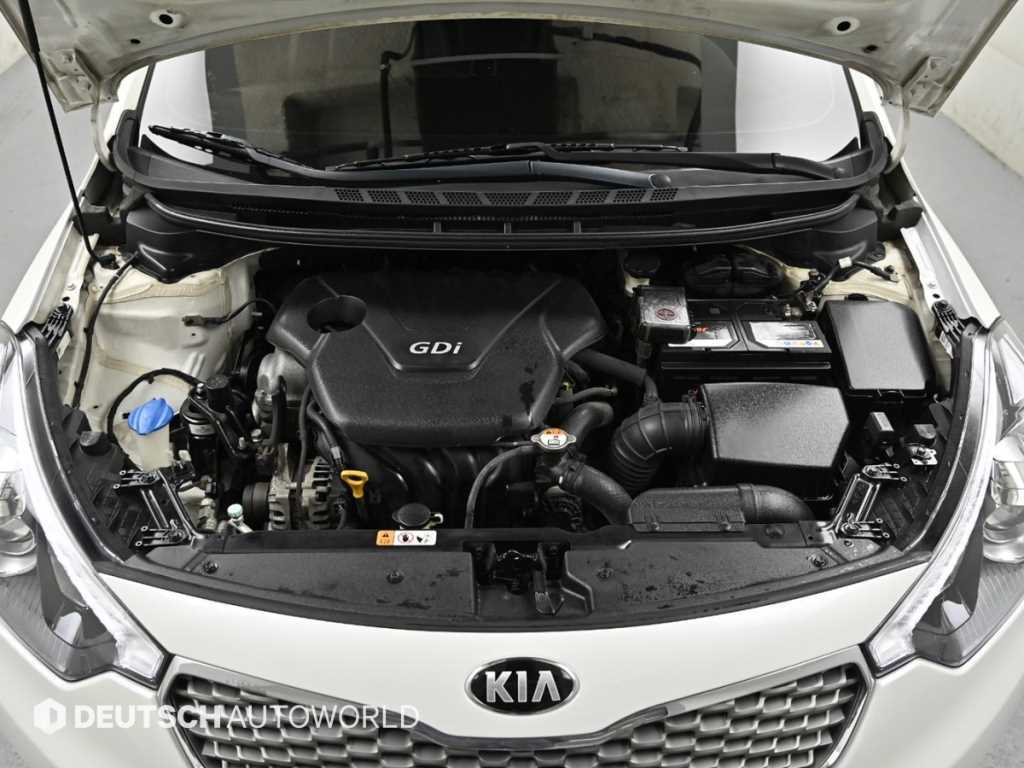 KIA K3 - Vista 6