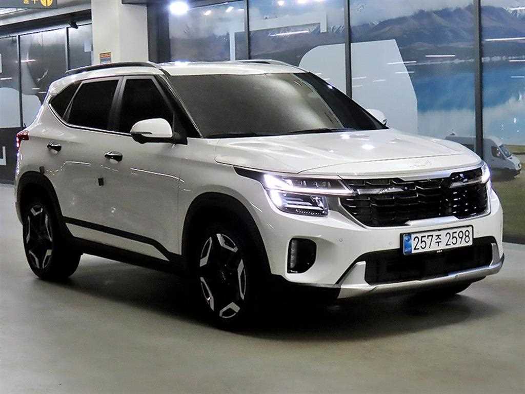 KIA Seltos 2025 Blanco - Importación desde Corea - HF Imports Iquique - Foto 1