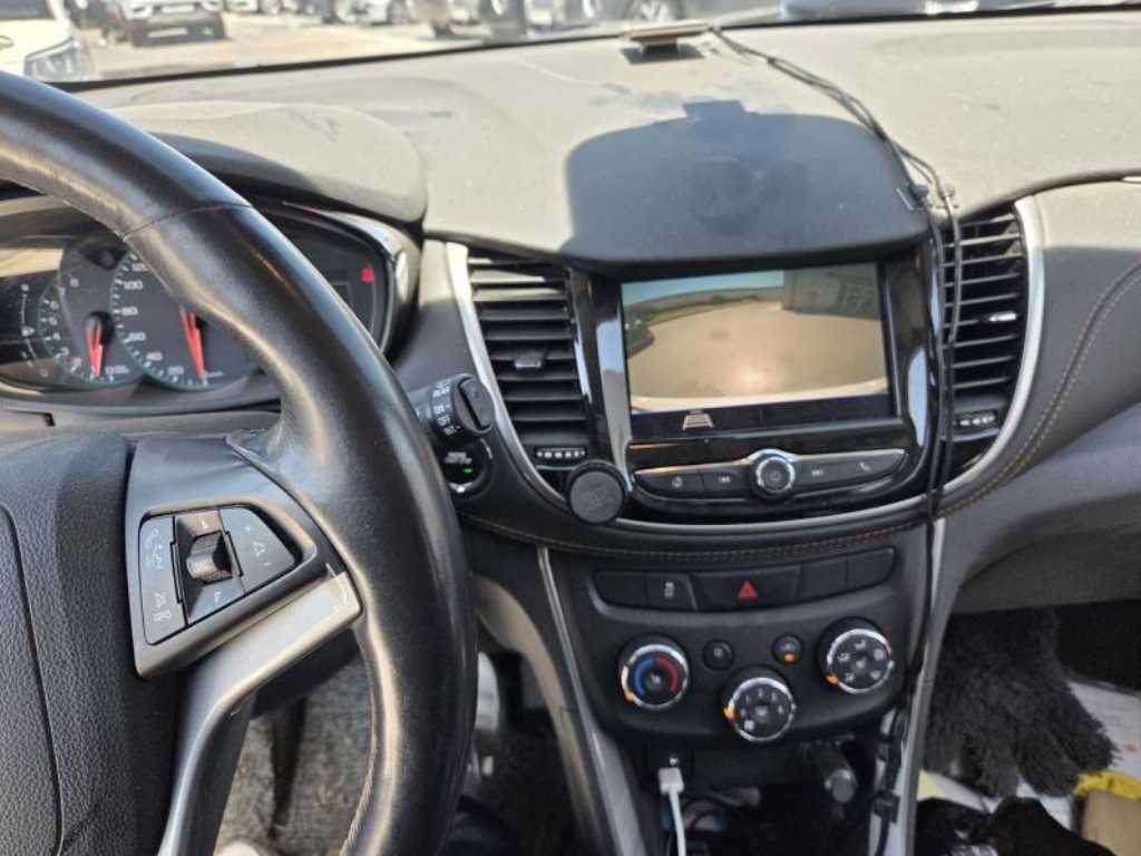 Chevrolet Trax - Vista 5