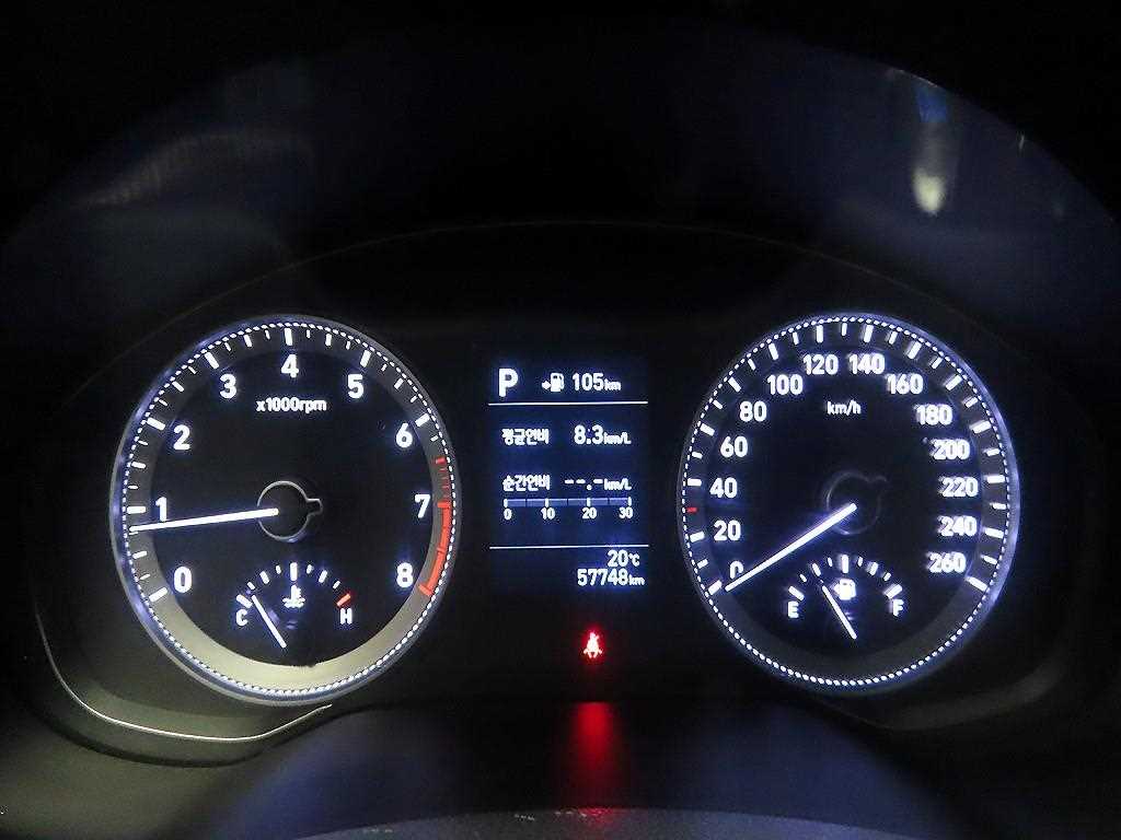HYUNDAI Grandeur - Vista 6