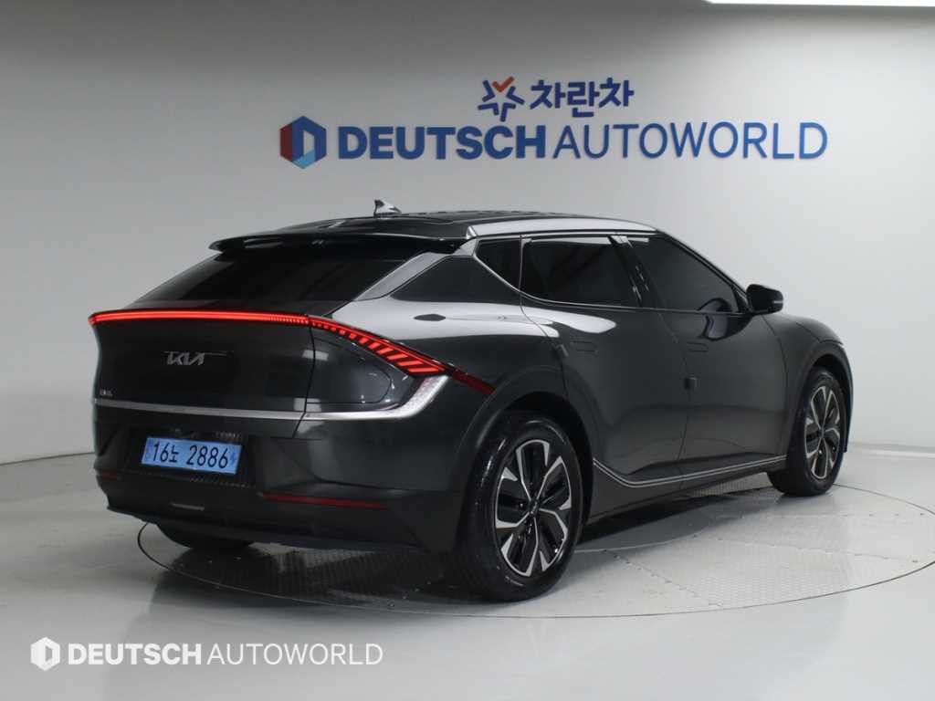 KIA EV6 - Vista 2