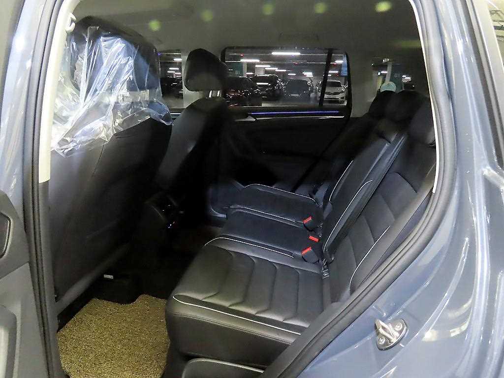 Volkswagen Tiguan - Vista 7