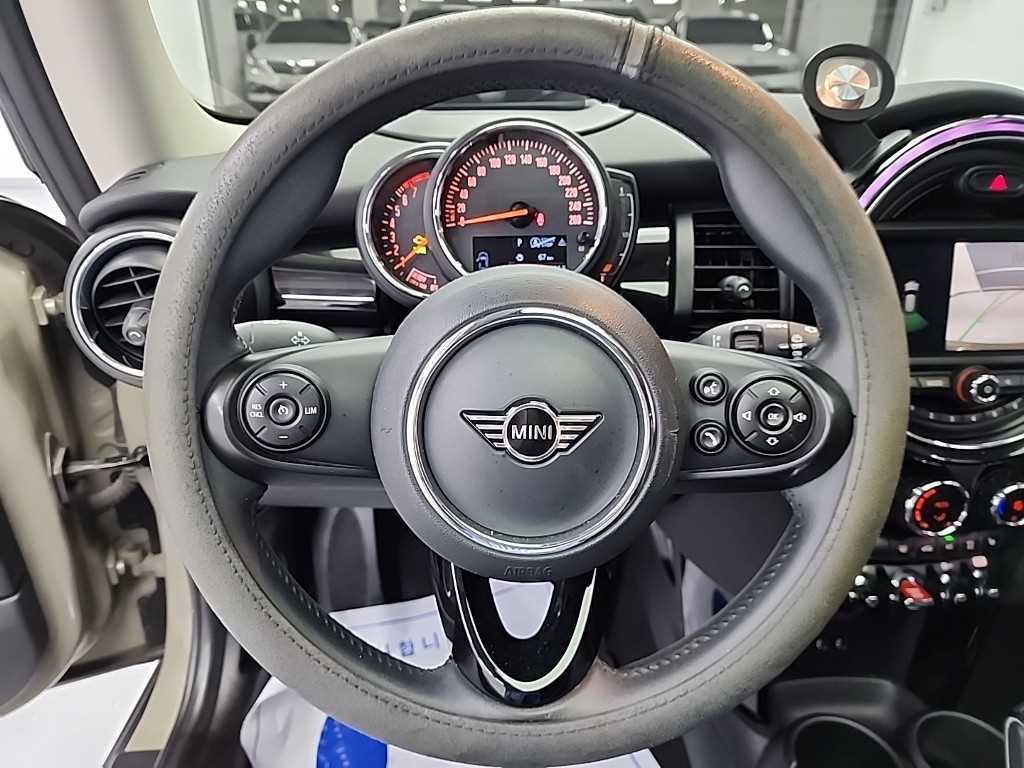 Mini Cooper - Vista 9