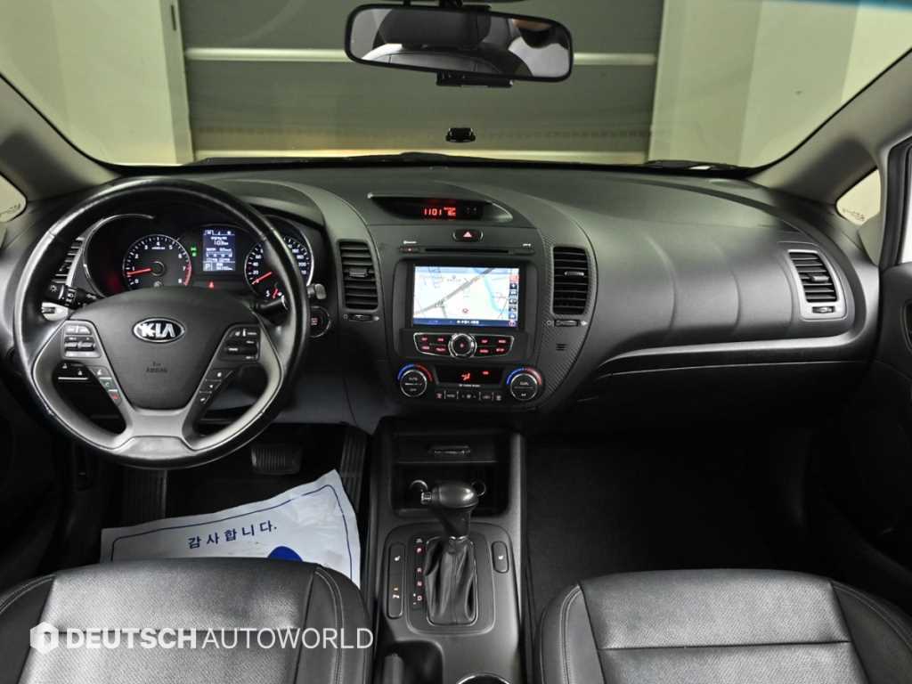 KIA K3 - Vista 7