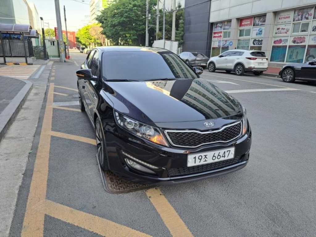 KIA K5 - Vista 3