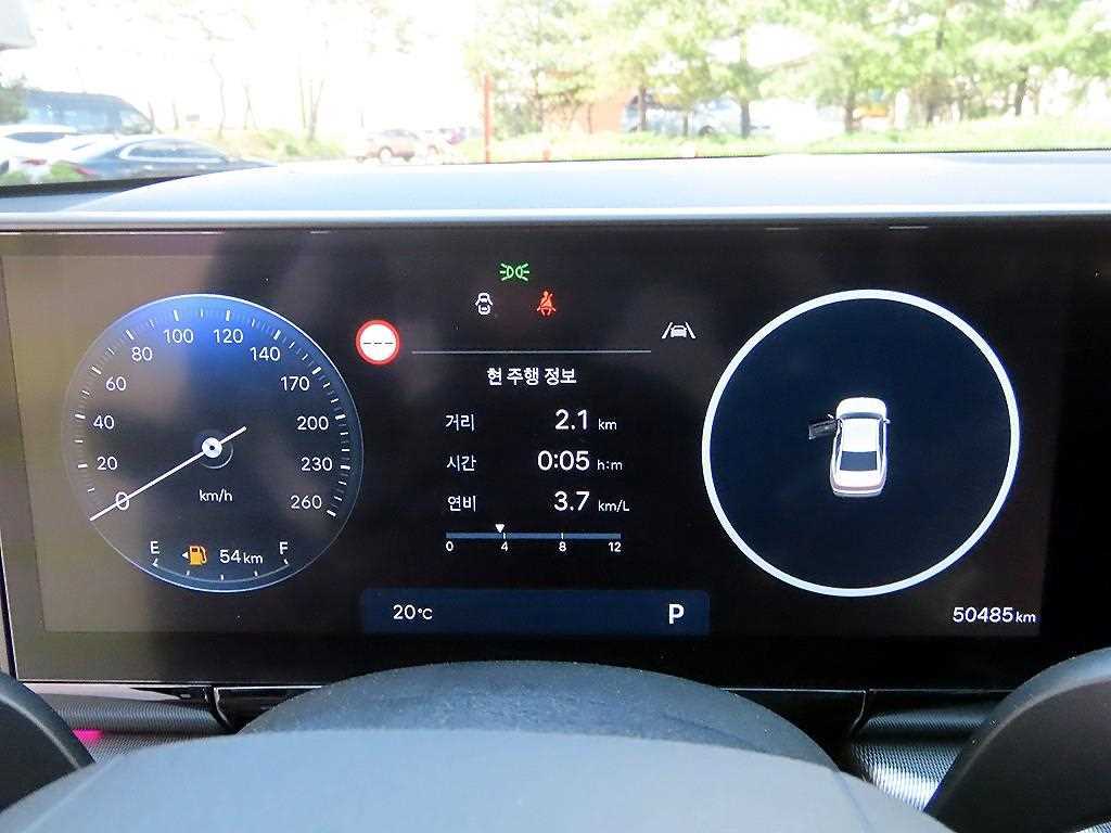 HYUNDAI Grandeur - Vista 9
