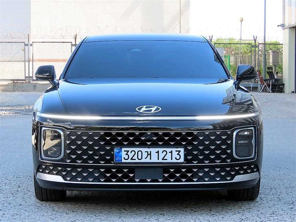 HYUNDAI Grandeur 2023 Negro - Importación desde Corea - HF Imports Iquique - Foto 1