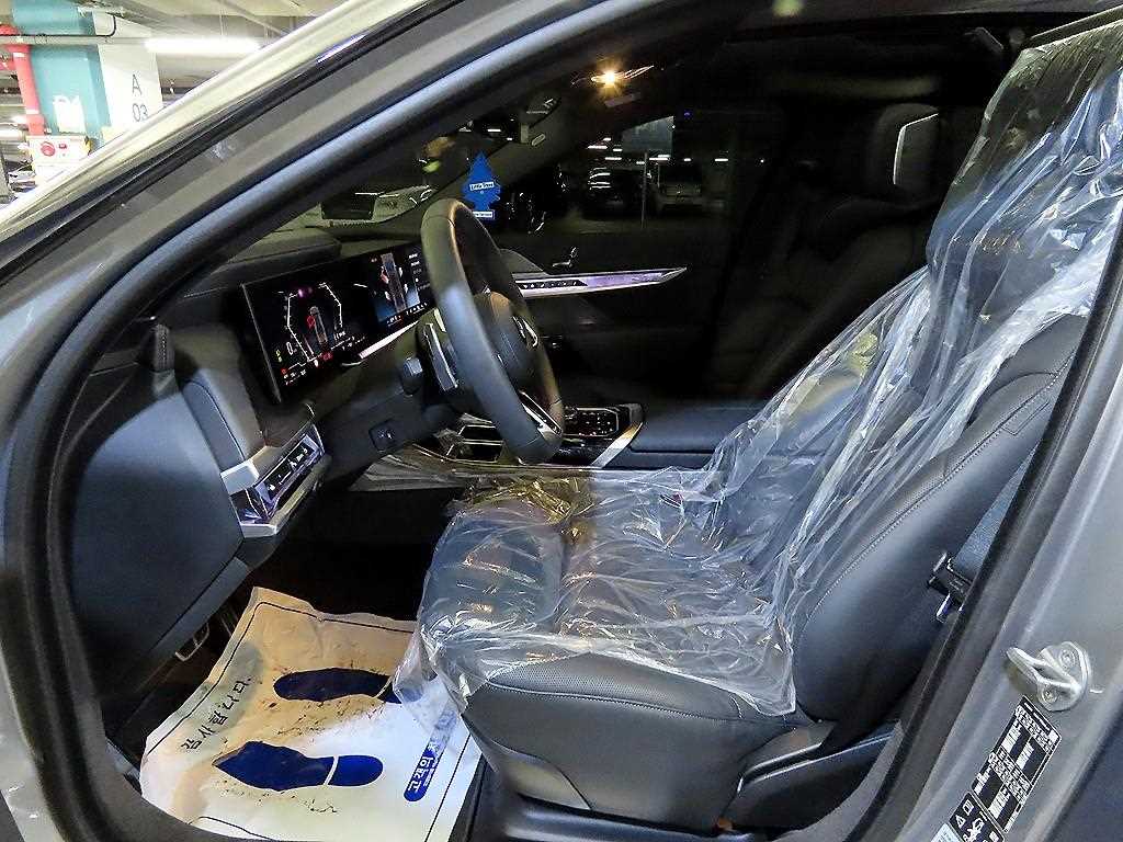 BMW 7 Series - Vista 6