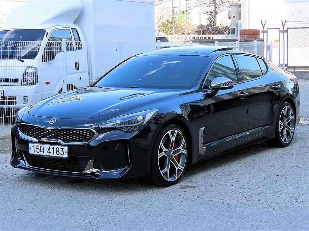 KIA Stinger - Vista 2