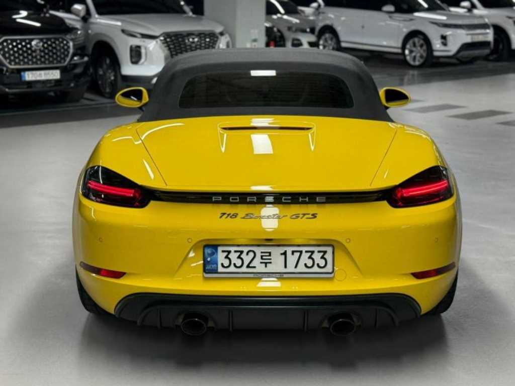 Porsche 718 - Vista 7