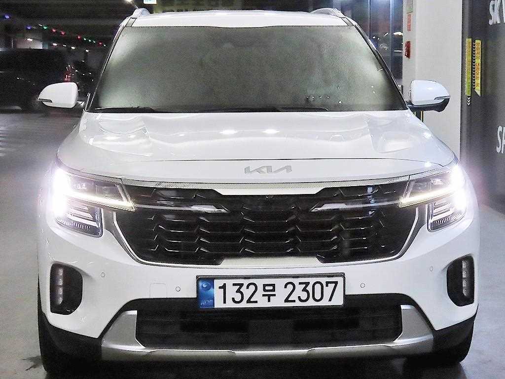 KIA Seltos - Vista 2