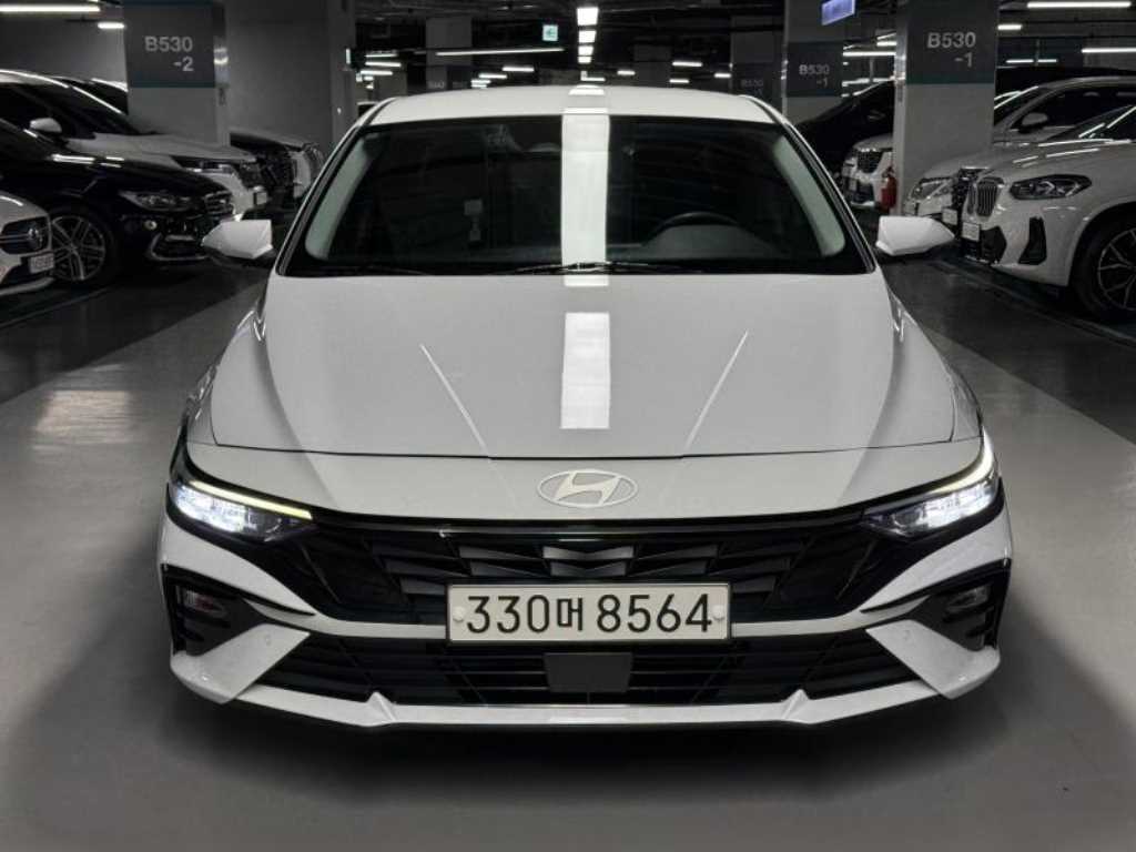 HYUNDAI Avante 2024 Blanco - Importación desde Corea - HF Imports Iquique - Foto 1