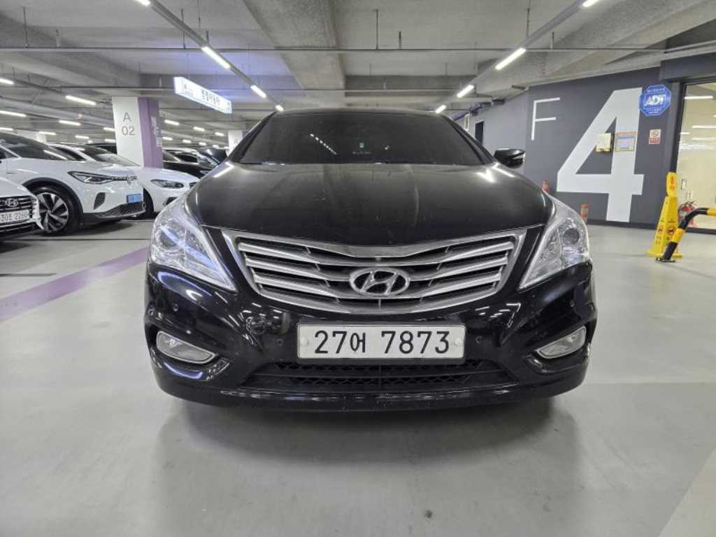 HYUNDAI Grandeur 2011 - Importación desde Corea - HF Imports Iquique - Foto 1