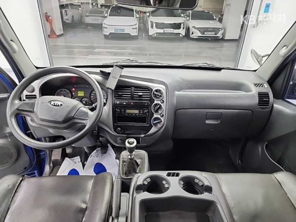 Small Truck Cargo (small) - Vista 6