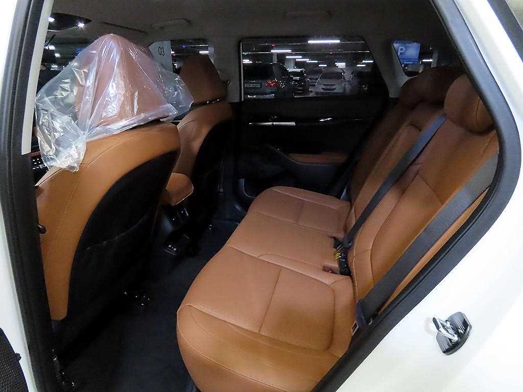 KIA Seltos - Vista 7