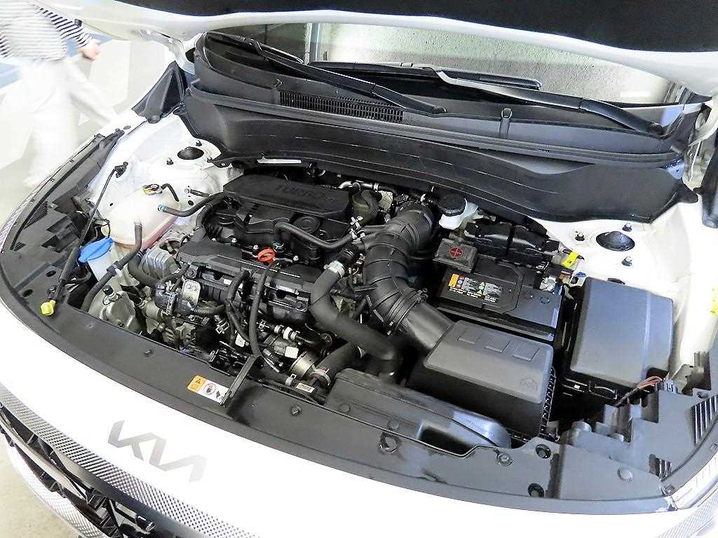 KIA Seltos 2023 Blanco - Importación desde Corea - HF Imports Iquique - Foto 19