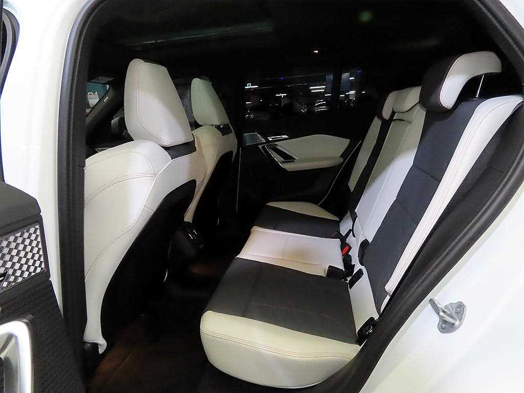 BMW X2 - Vista 7