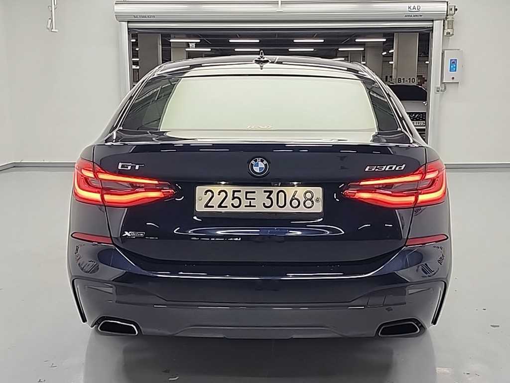 BMW Gran Turismo - Vista 3