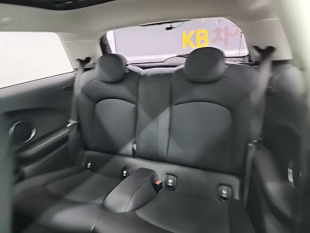 Mini Cooper - Vista 12