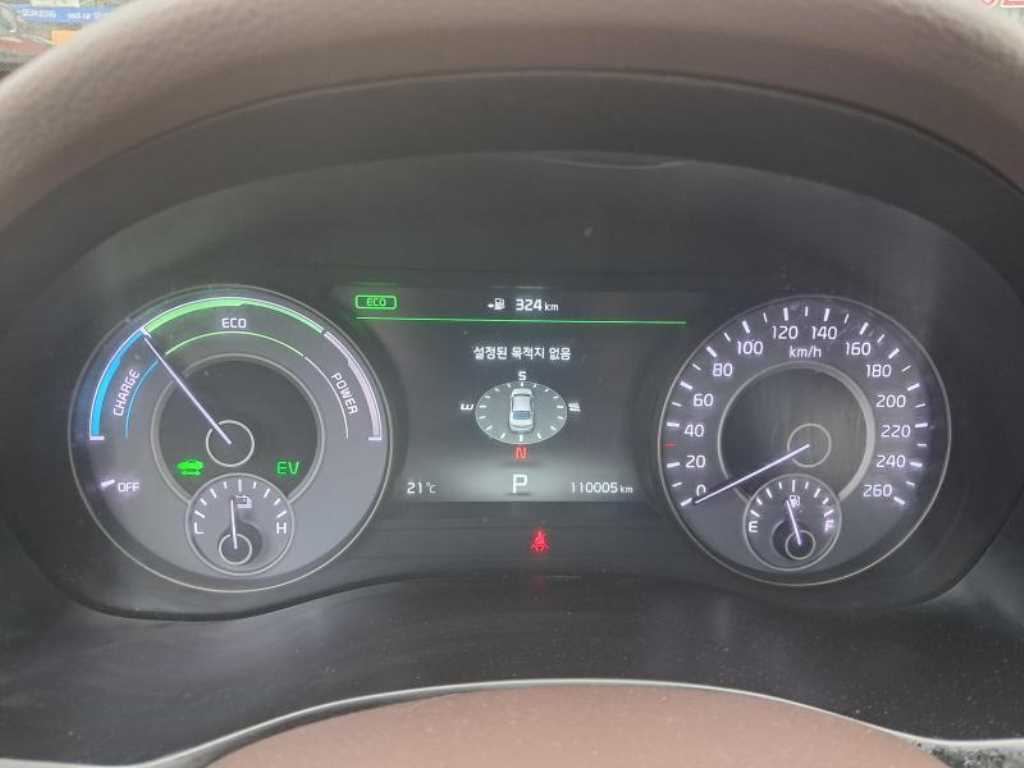 KIA K7 - Vista 9