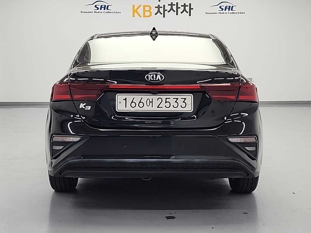 KIA K3 - Vista 3