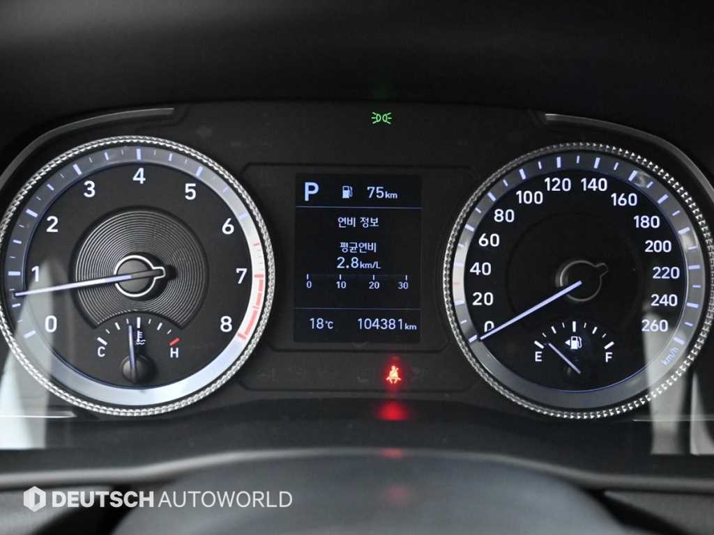 HYUNDAI Sonata - Vista 8