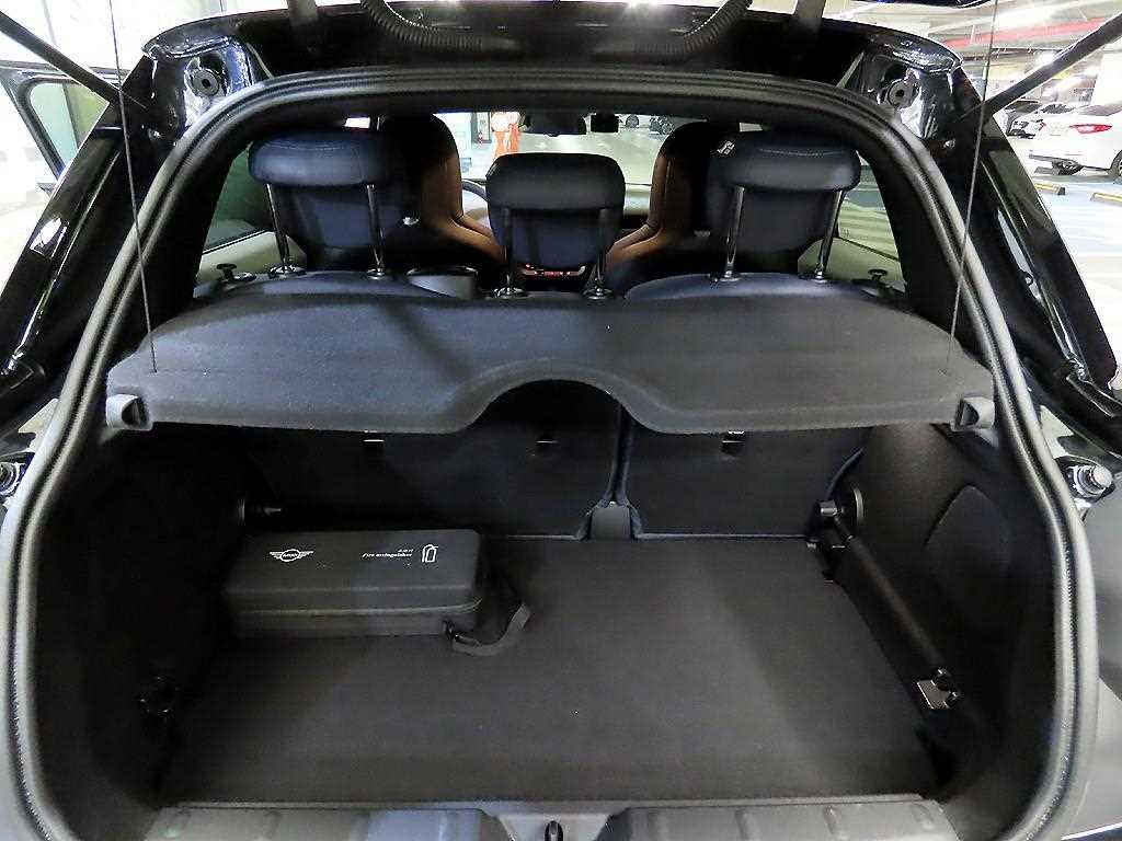 Mini Cooper 2025 Negro - Importación desde Corea - HF Imports Iquique - Foto 17