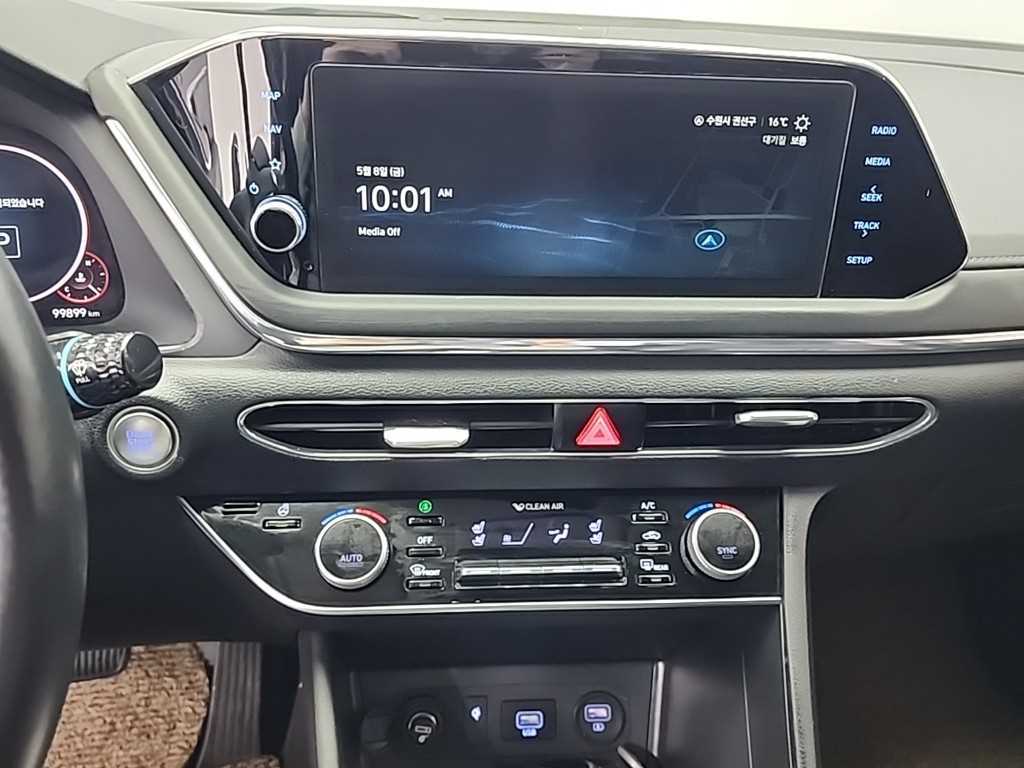 HYUNDAI Sonata - Vista 10