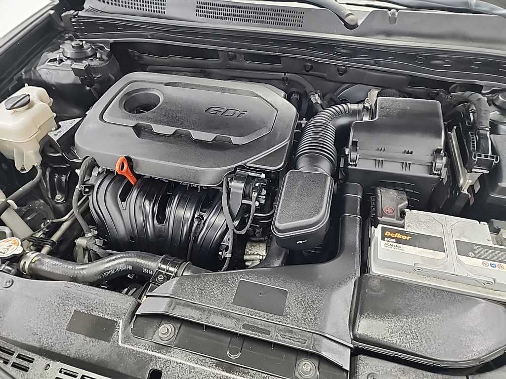 HYUNDAI Grandeur - Vista 5