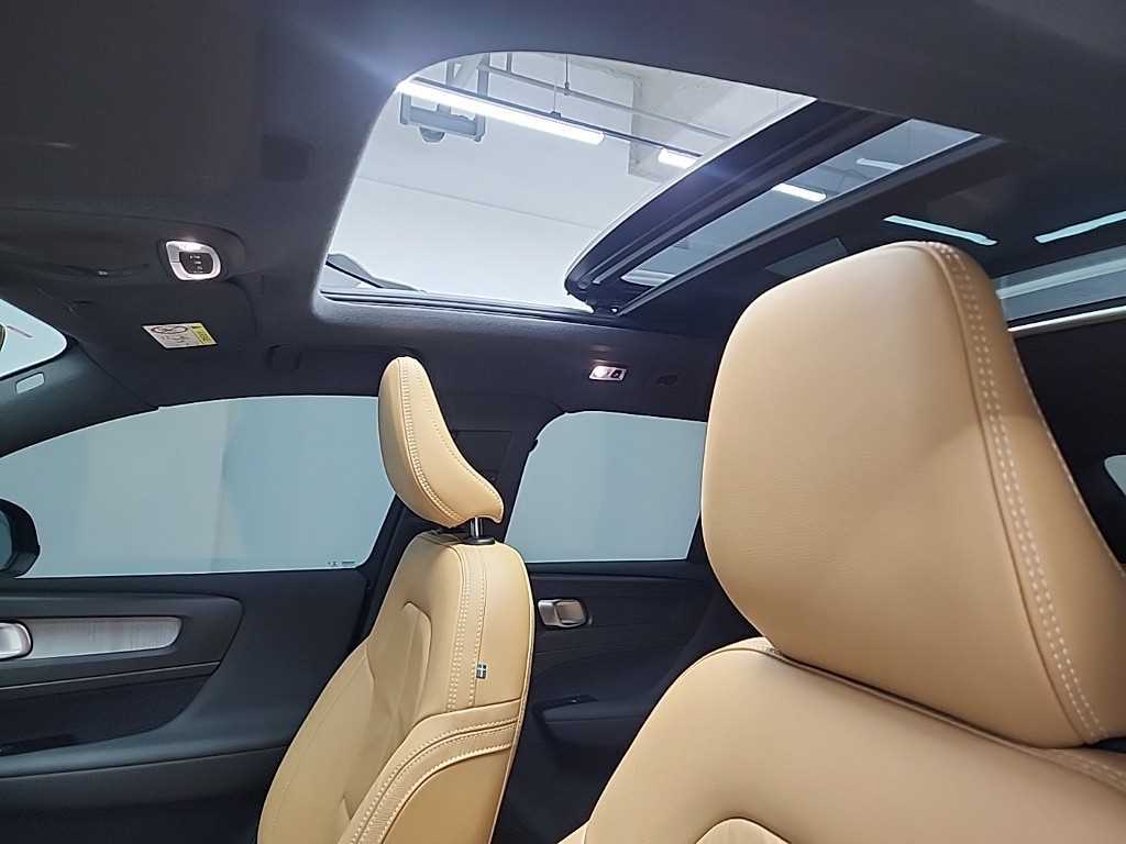 Volvo XC40 2022 - Importación desde Corea - HF Imports Iquique - Foto 14