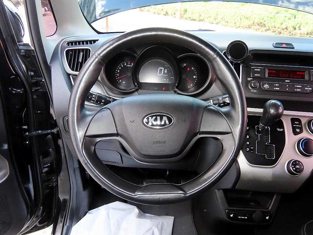 KIA Ray - Vista 8