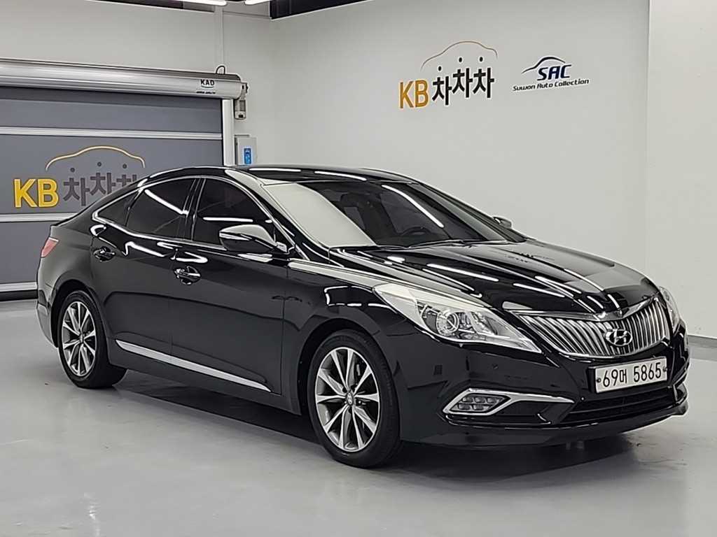 HYUNDAI Grandeur - Vista 4