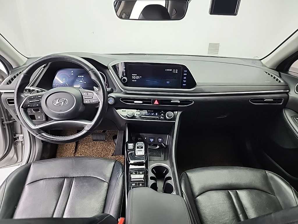 HYUNDAI Sonata - Vista 7