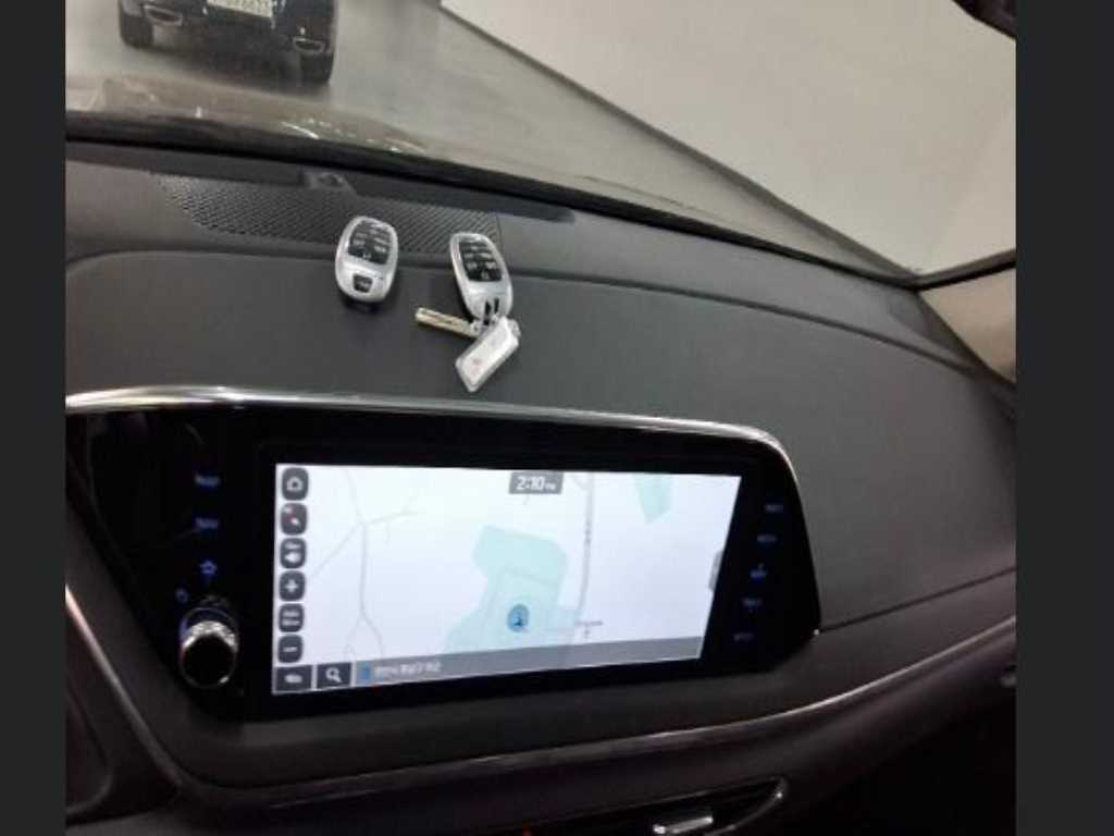 HYUNDAI Sonata - Vista 7