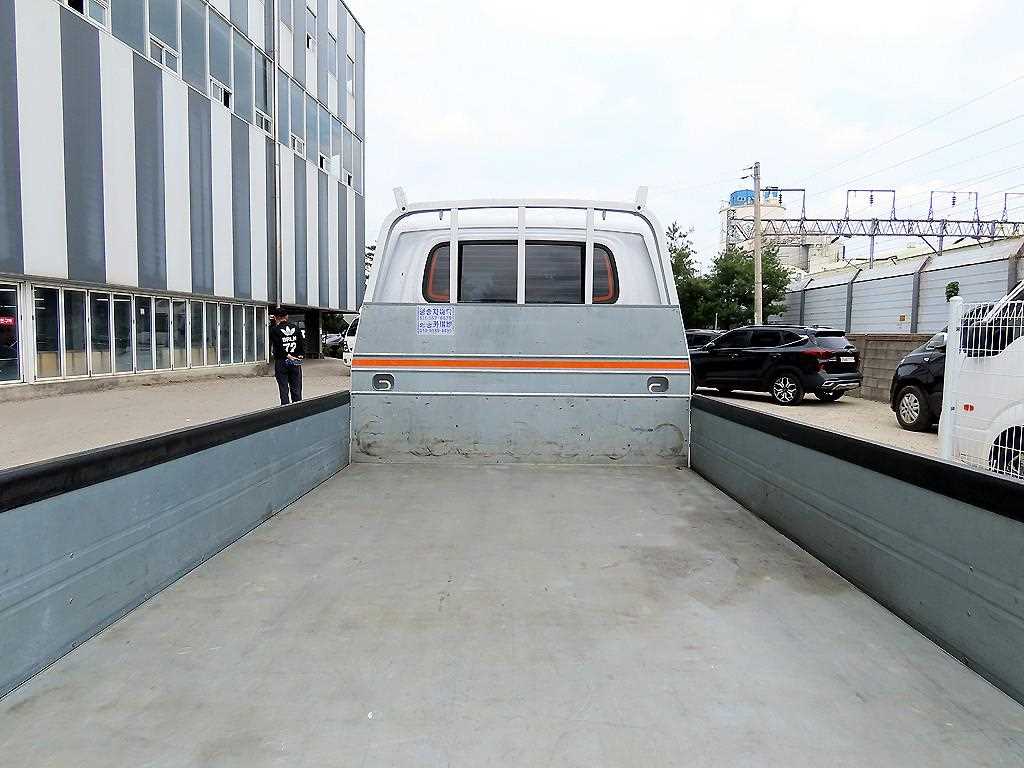 Small Truck Cargo (small) - Vista 5