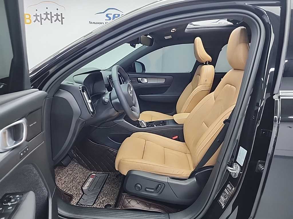 Volvo XC40 - Vista 11