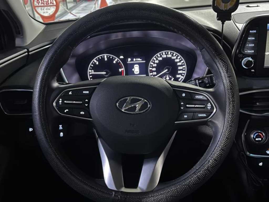 HYUNDAI Santa Fe - Vista 11