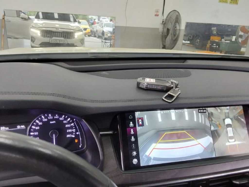 KIA K7 - Vista 11