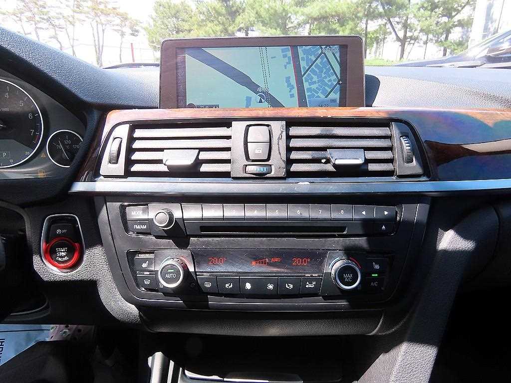 BMW 3 series - Vista 12